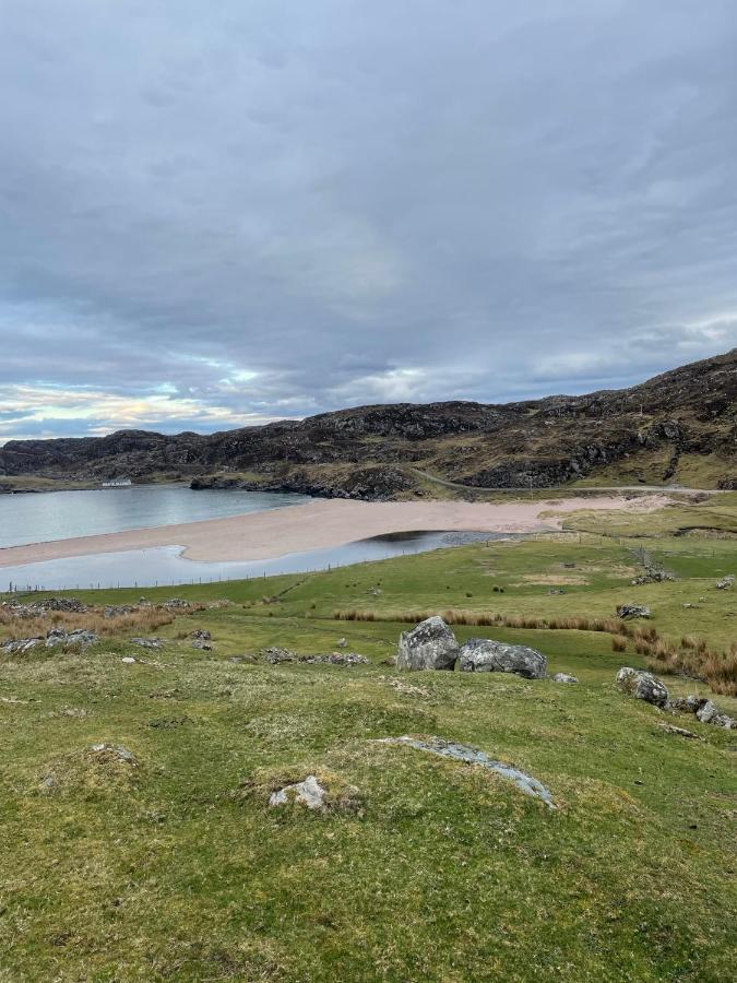 Sea View Cabin Clashnessie Экстерьер фото