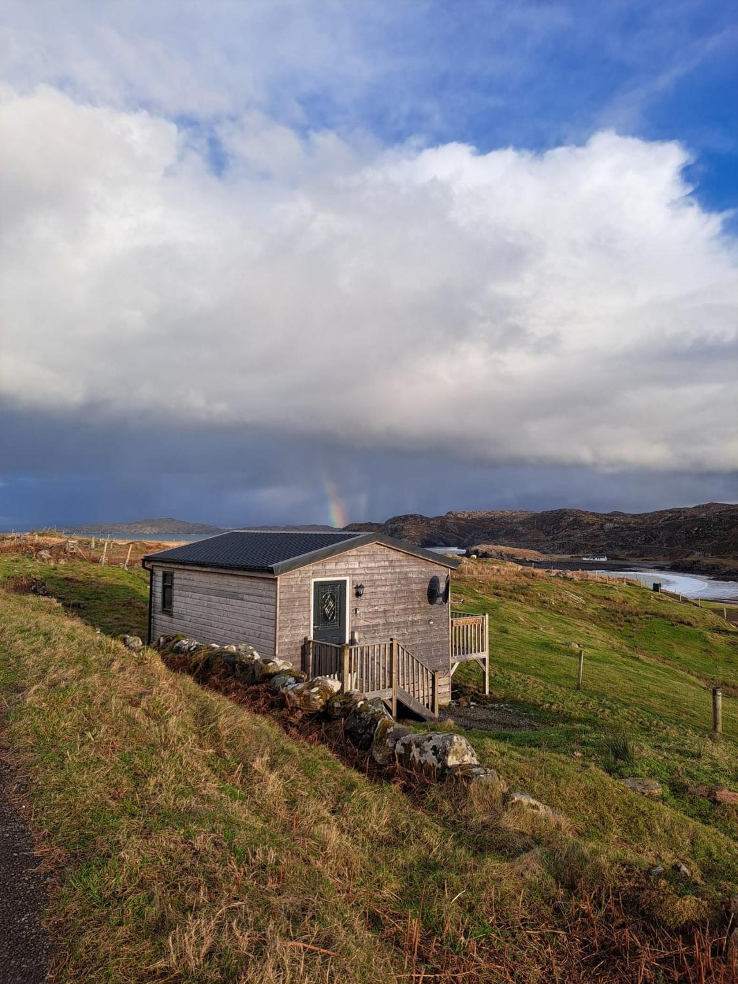 Вилла Sea View Cabin Clashnessie Экстерьер фото